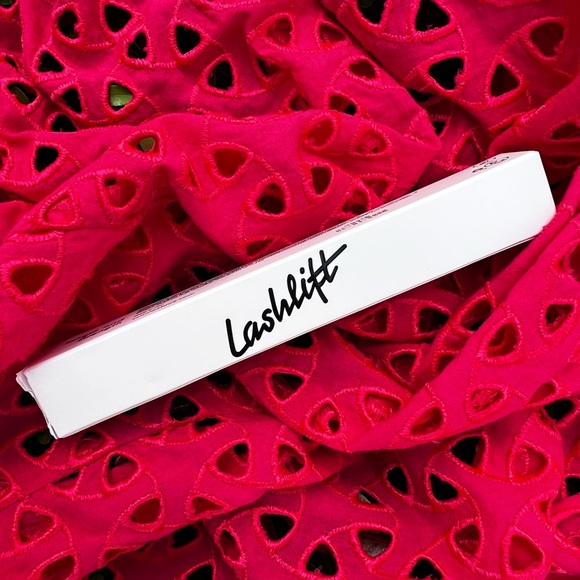 SUNNIES FACE LASHLIFT MASCARA - Picture 2 of 6